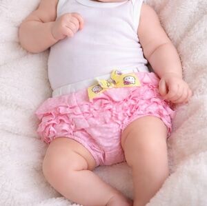 Sanrio Hello Kitty baby ruffle bloomers — pink polka dot | size 0–3 months